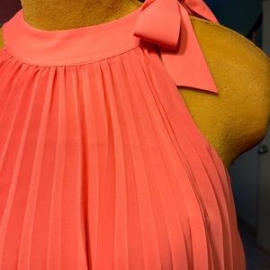 Vince Camuto lines, size 6 but maybe even smaller or larger.. could meet or ship